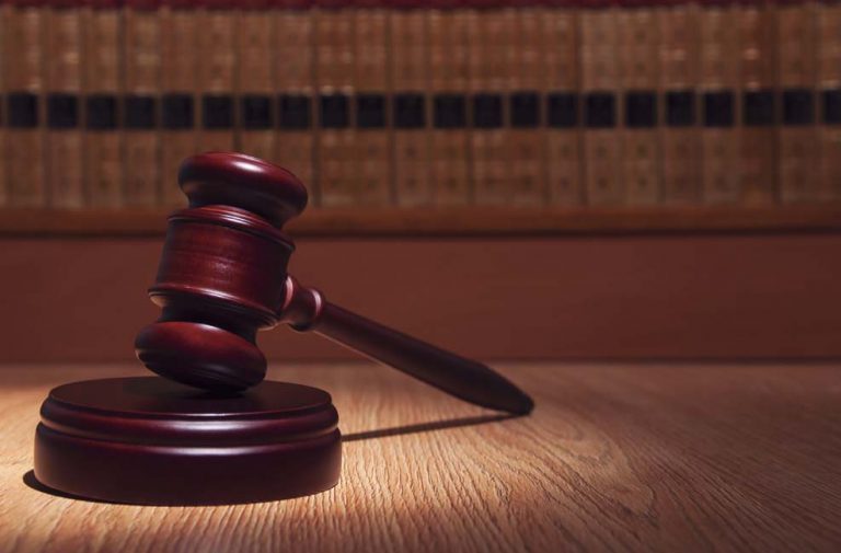 EN QUÉ CASOS PUEDE ACUDIR LA AUTORIDAD FISCAL AL RECURSO DE REVISIÓN CUANDO LA SENTENCIA DEL TRIBUNAL FAVORECE AL CONTRIBUYENTE