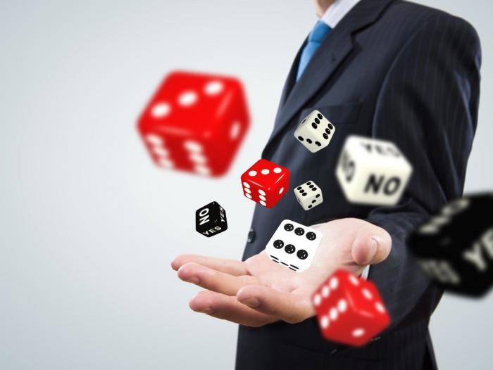 EN QUÉ CASO EXISTEN TRANSACCIONES VINCULADAS ENTRE SI EN APARIENCIA PARA DETERMINAR SI EXISTE ACTIVIDAD VULNERABLE EN JUEGOS CON APUESTAS Y SORTEOS